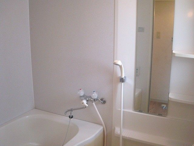 エメロード 風呂画像