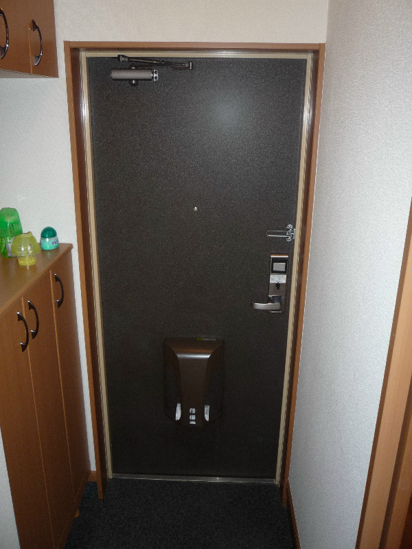 プレサスＳ 玄関