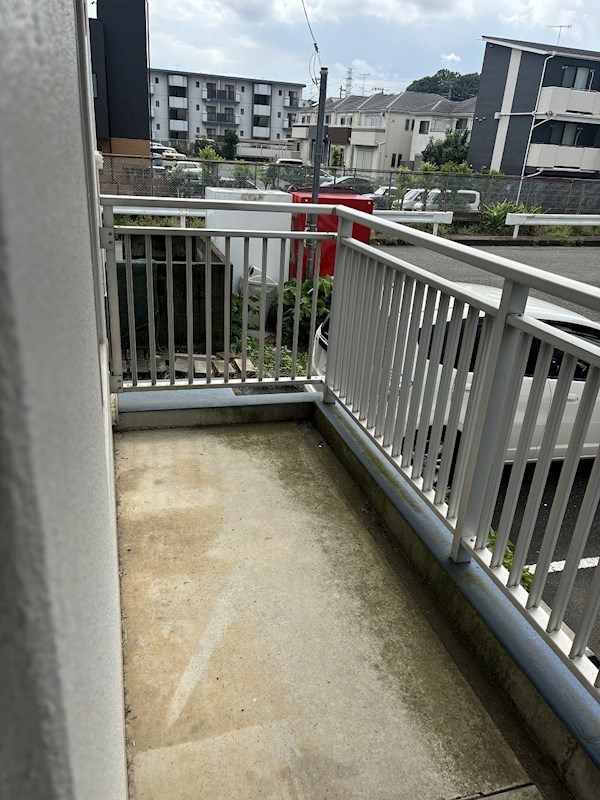 テレパレス伊勢原５号棟 ベランダ