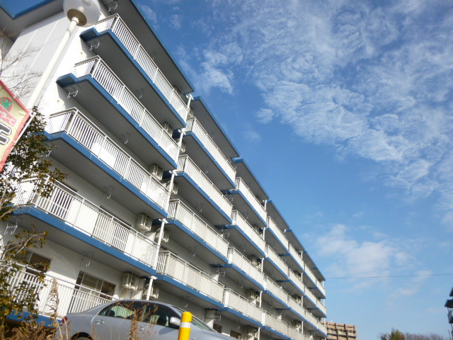 テレパレス伊勢原6号棟 201号室 外観