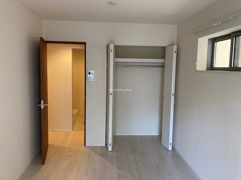 ＡＲＴＯＲＹＳ ベッドルーム