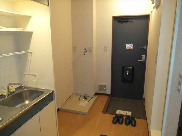 サンファミーリエ 玄関