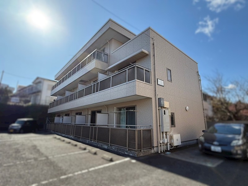 グランソレイユ 二子 206号室 外観