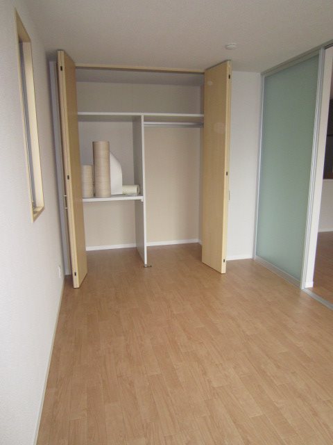 長田戸建E ベッドルーム