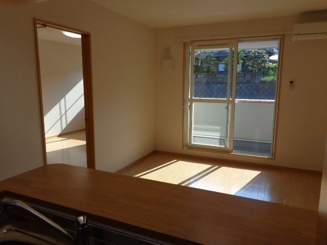 ブロードパインＡ リビング