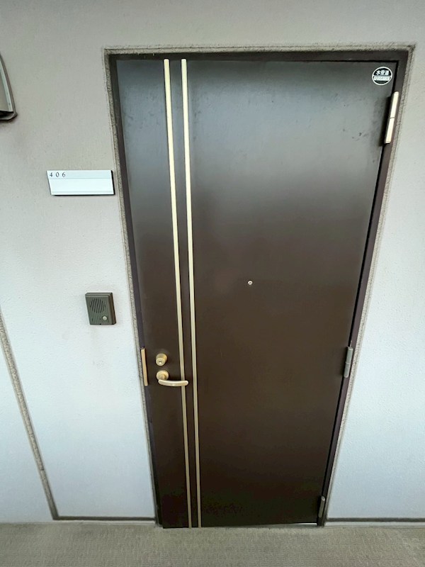 ランドパークスヤマ 玄関