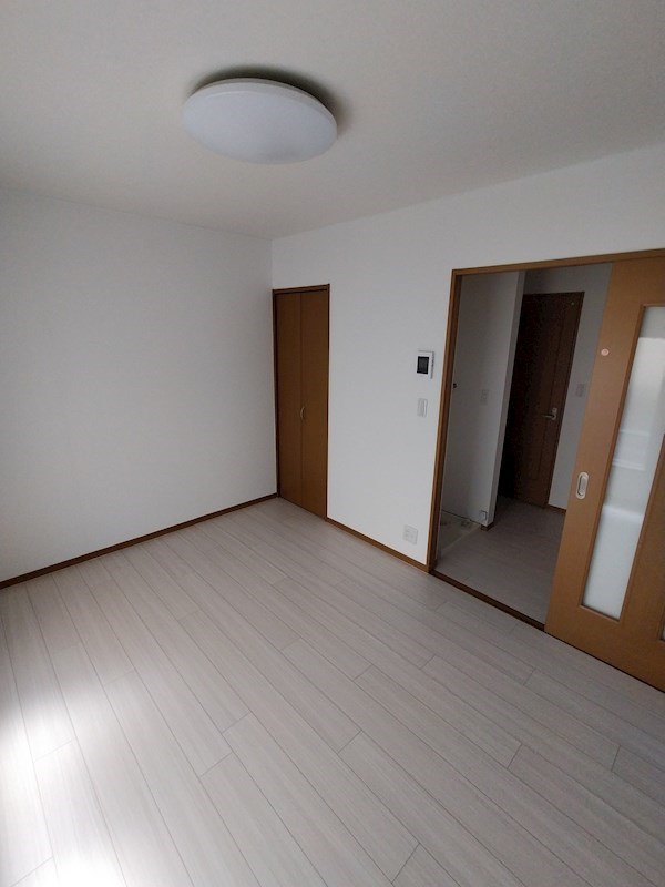 ハイムローラス ベッドルーム