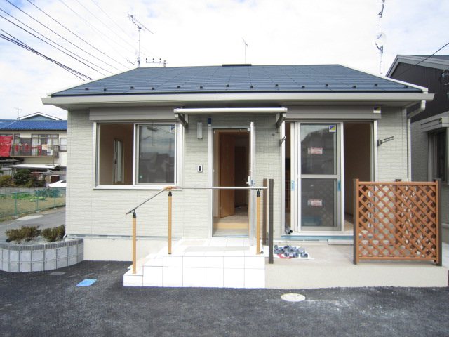 中里戸建て 1 外観