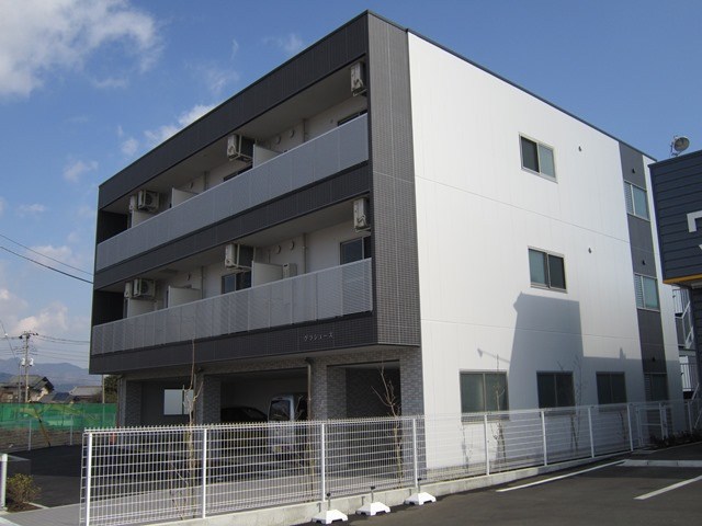 グラシューズ 302号室 外観