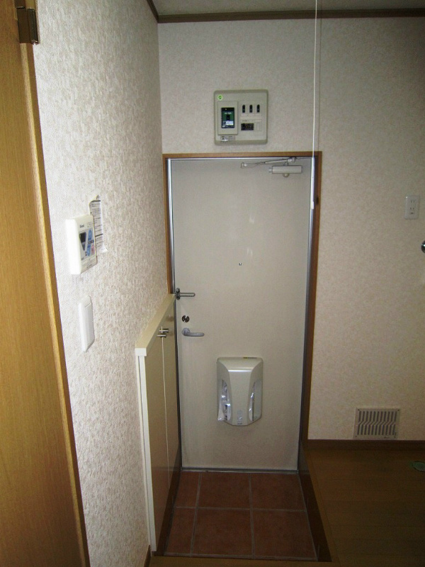 アイ　プレシア湘南 玄関
