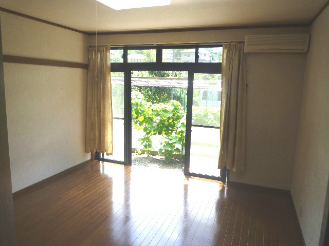 メイプルハイツ  リビング