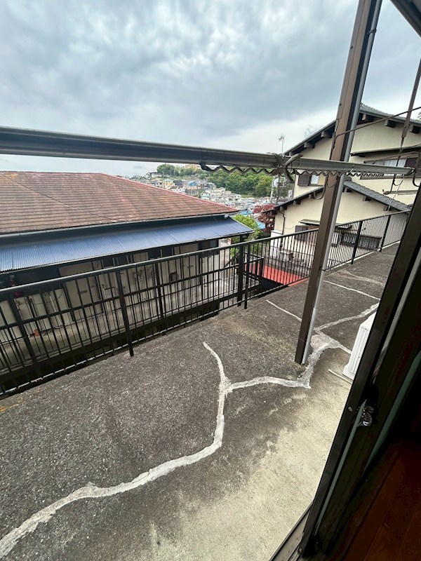 ピュアタウン東海大学駅前 ベランダ