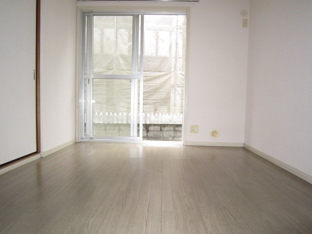 コーポマルマB棟 リビング