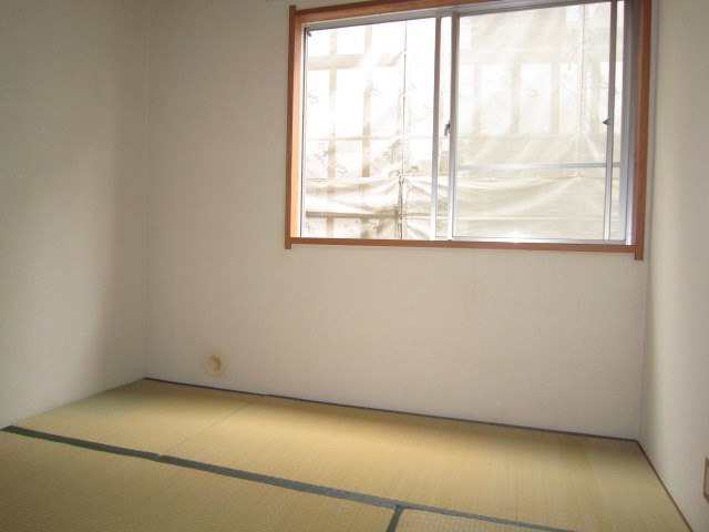 コーポマルマB棟 ベッドルーム