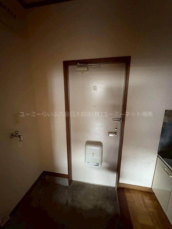 湘南ハイツ   玄関