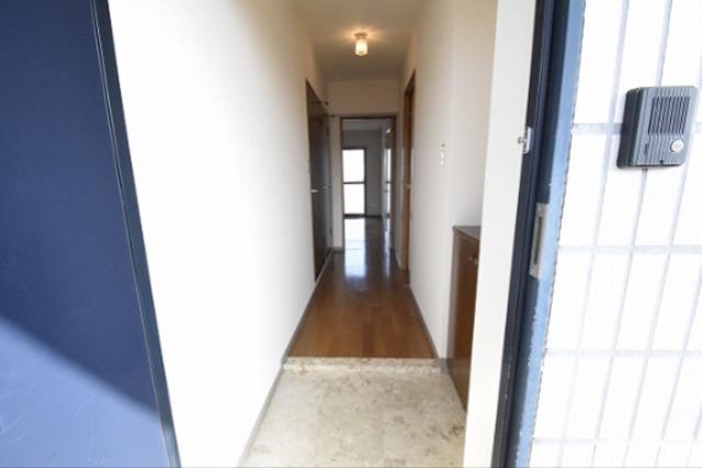 エクレール 玄関