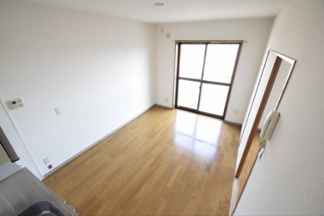 エクレール リビング