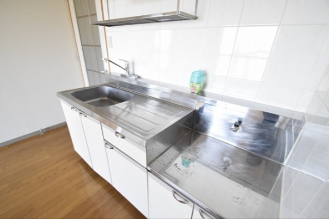 エクレール キッチン