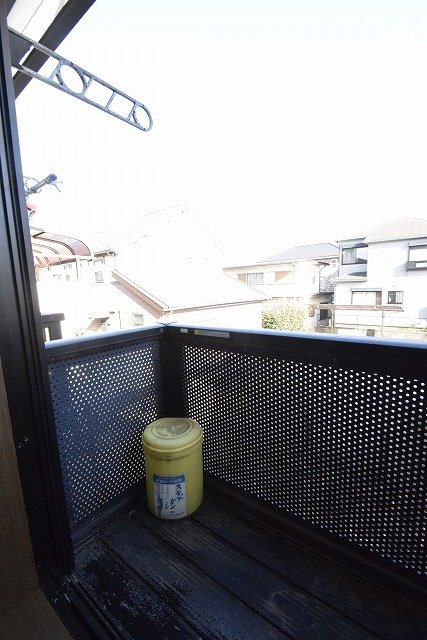 ヴァンヴェール伊勢原 ベランダ
