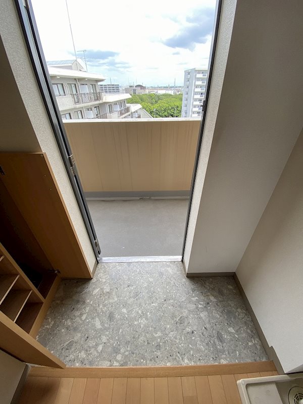 ルート茅ヶ崎 玄関