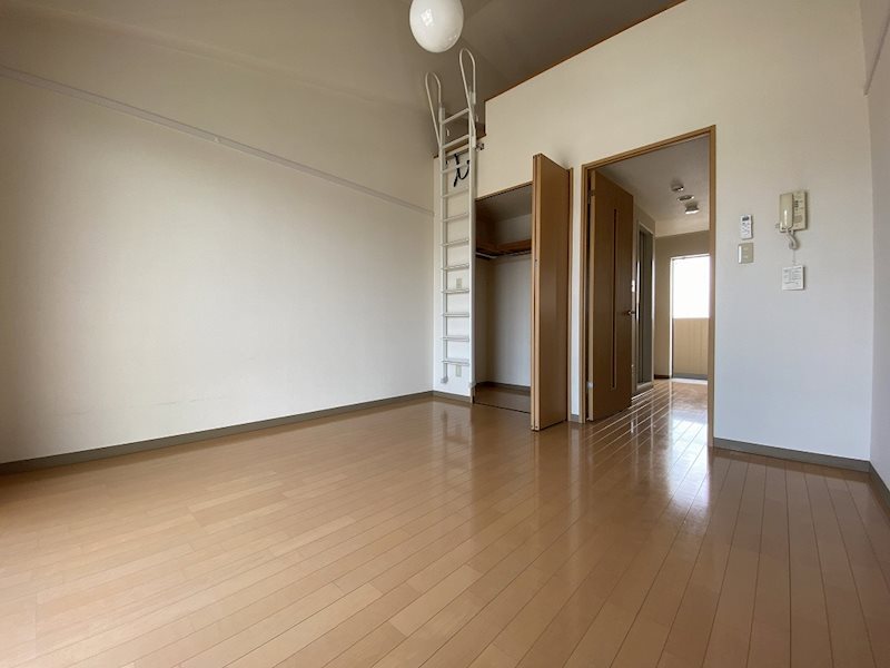 ルート茅ヶ崎 リビング