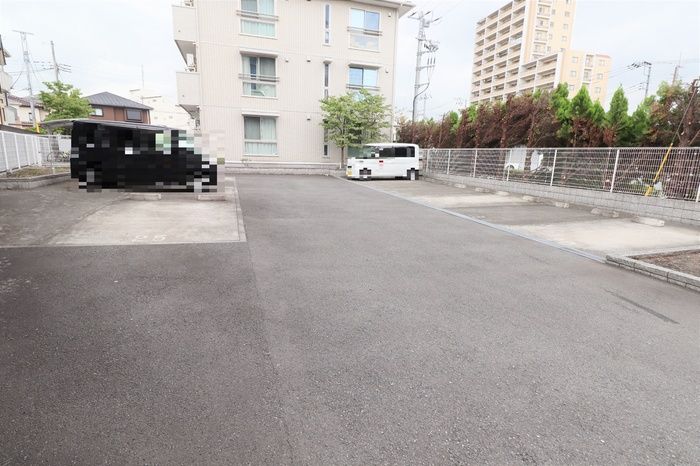 リベラマーロ 駐車場
