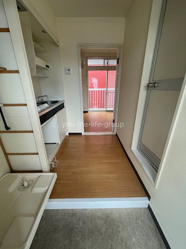 ベルメゾン秦野 玄関