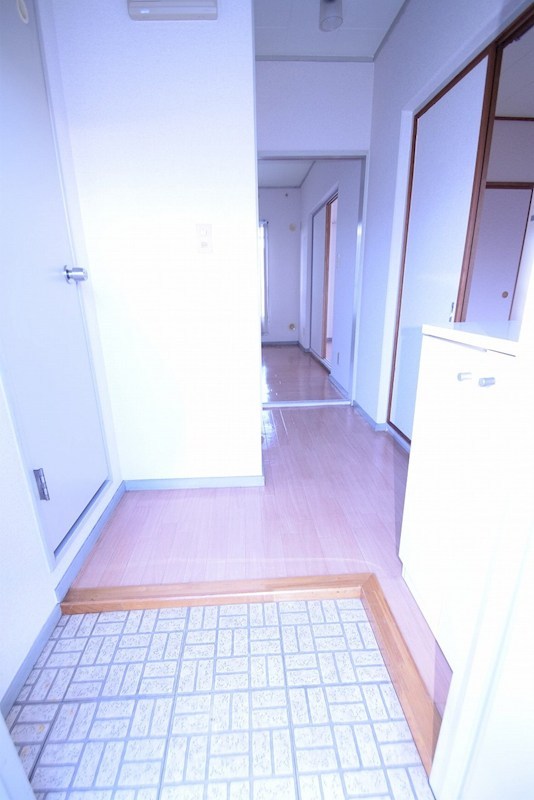 ハイツリー 玄関