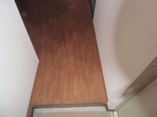 中村ハイツ 玄関