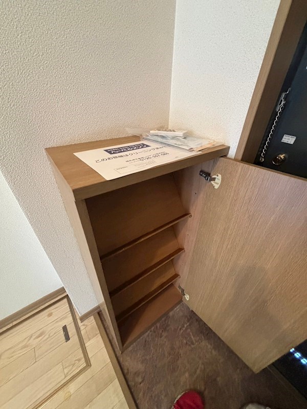 エミネンスSUZUKI  玄関