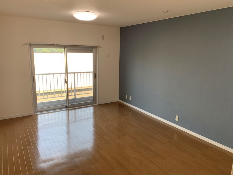 ハイラーク戸塚 リビング