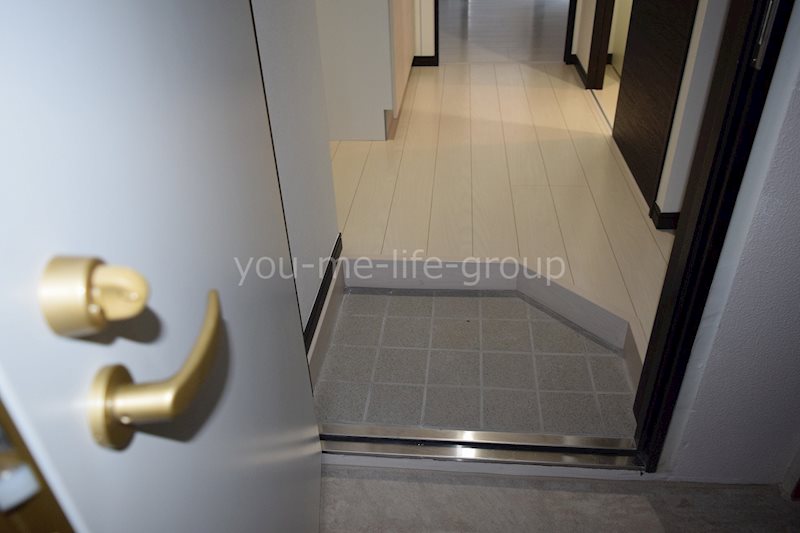 グレースコート平塚 玄関