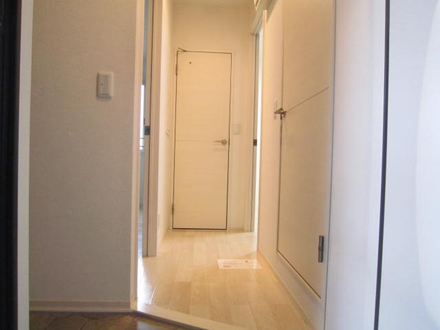 Vent Vert E(ヴァンヴェール イー) 玄関