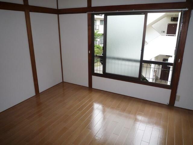 第2山仁ハイツ ベッドルーム