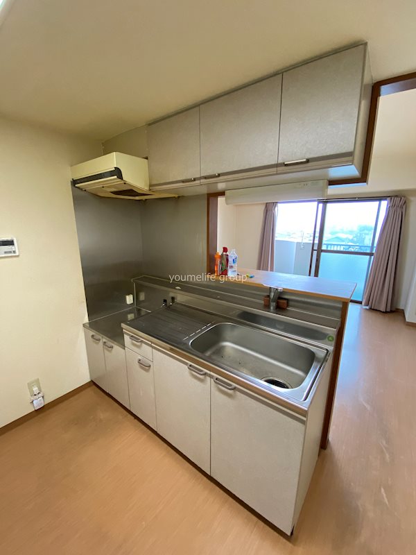 リバーサイドヒルズ西富水 キッチン