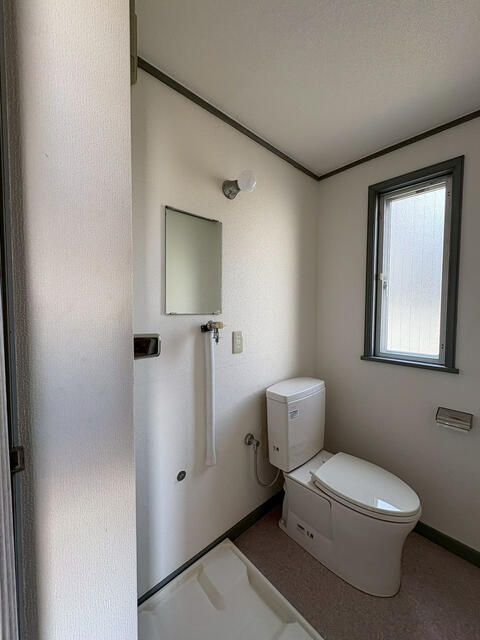 アーネスト・アツギ その他1