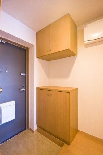 マリポーサ湘南 玄関