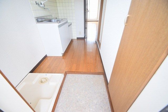 グランヒルズ中野 玄関