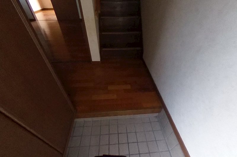 リエージュ山下 玄関