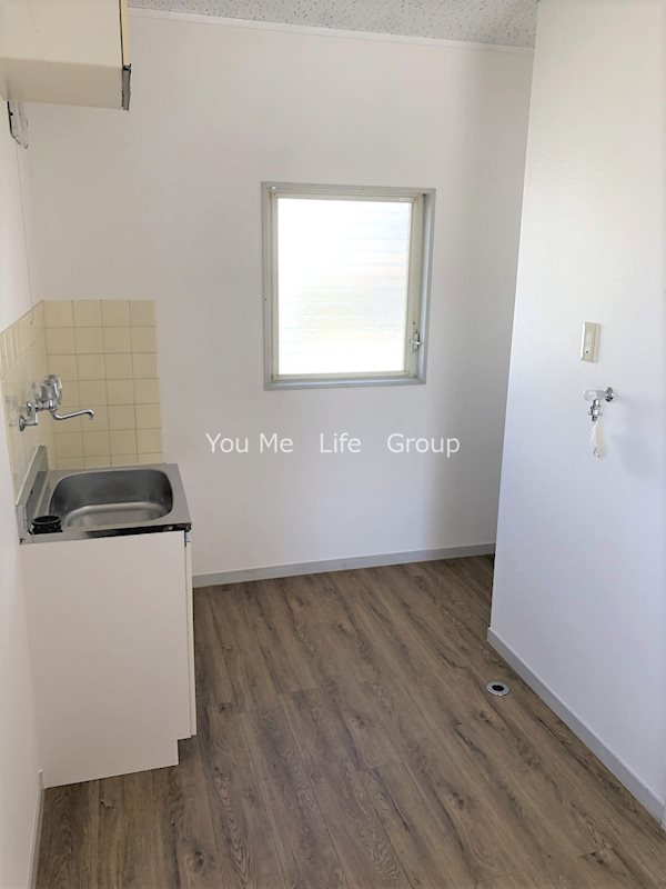 リヴ・ロングパレス リビング