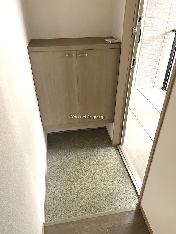 ビッグフィールド 玄関