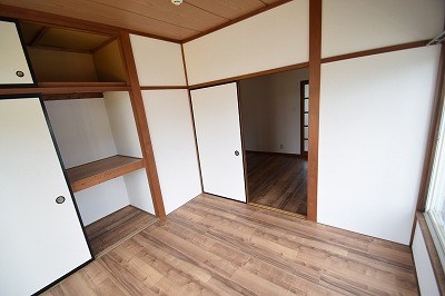 伊勢原エイトハイム ベッドルーム