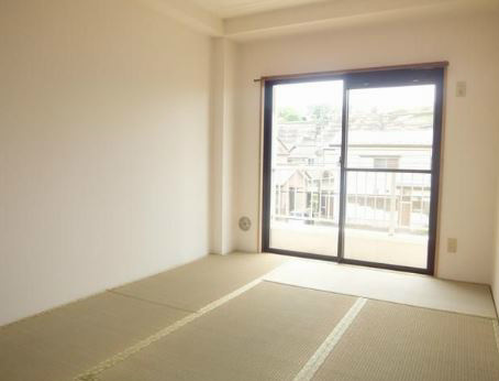 ミストレル ベッドルーム