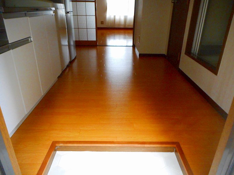 和海ハイツ 玄関