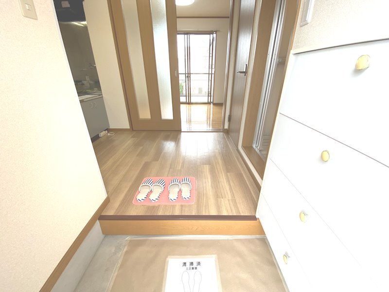 ビラサンロードC  玄関