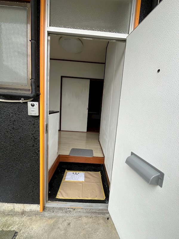 アートハイツ 玄関