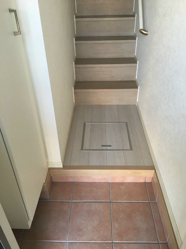 MariageＢ棟 玄関