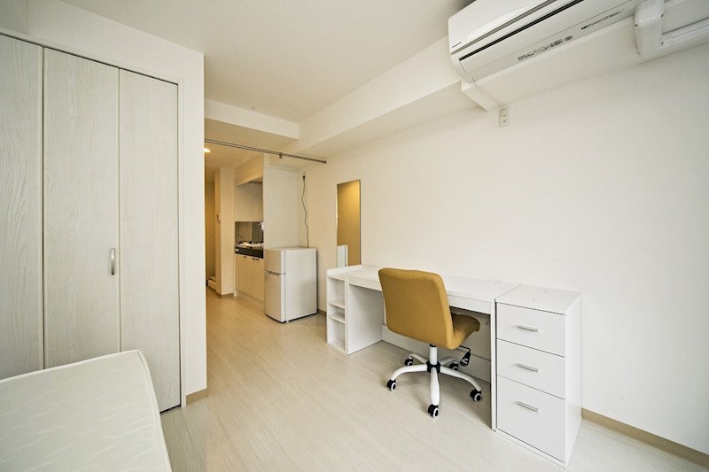 カレッジテラス東海大学前Ｂ棟（食事付） リビング