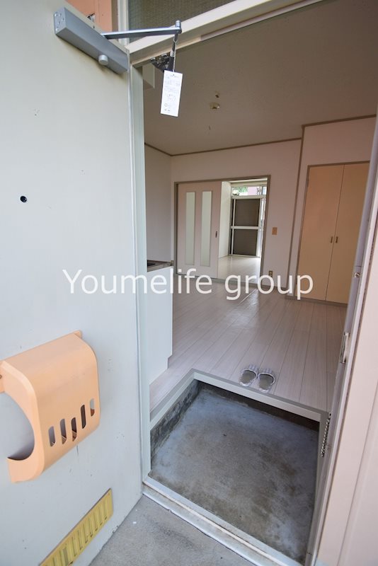 山室ハイツA 玄関