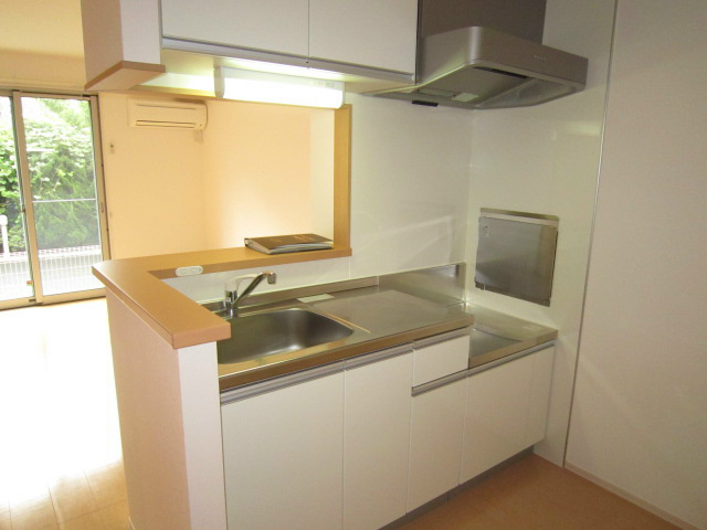 スリーエイト扇 キッチン